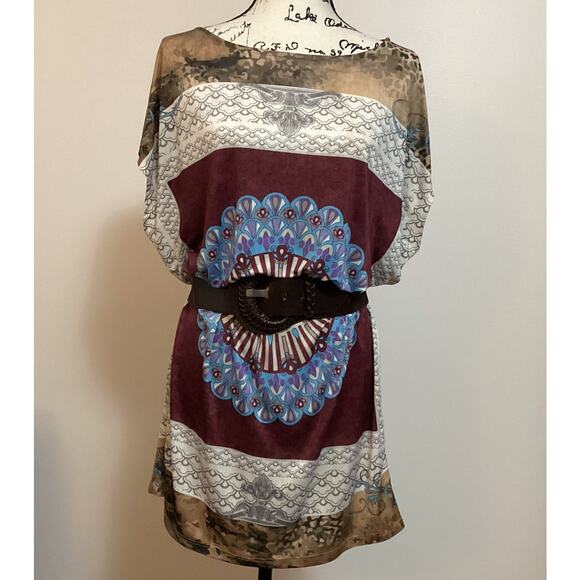 Isle Apparel Shift Dress Tunic Medallion Mandala Slinky Stretchy Made in Turkey - Picture 2 of 12